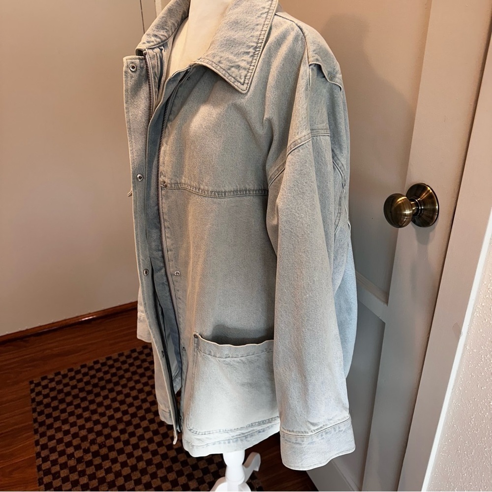 H&M Oversized Light Denim Jacket Sz XXL - Picture 10 of 16